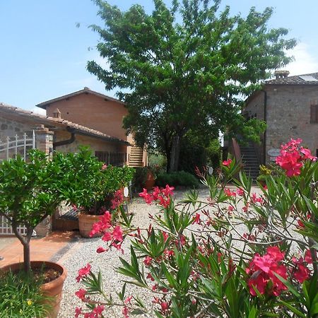 Fullino Nero Rta - Residenza Turistico Alberghiera Siena Exteriér fotografie