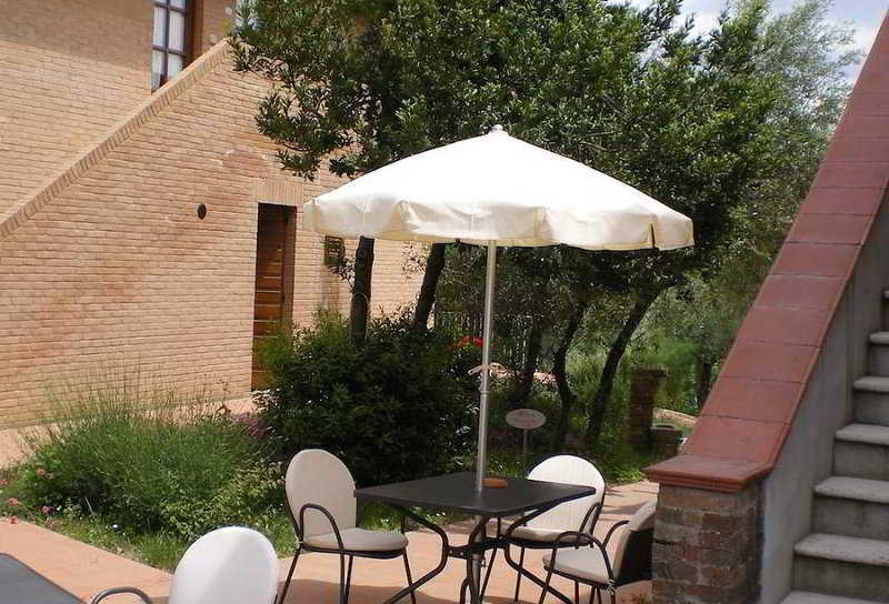Fullino Nero Rta - Residenza Turistico Alberghiera Siena Exteriér fotografie