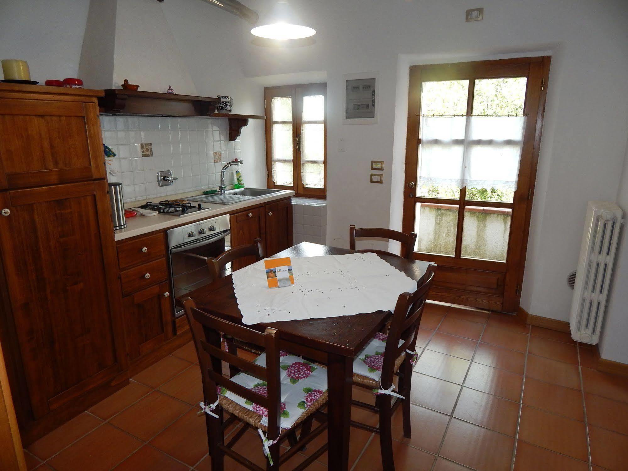 Fullino Nero Rta - Residenza Turistico Alberghiera Siena Exteriér fotografie