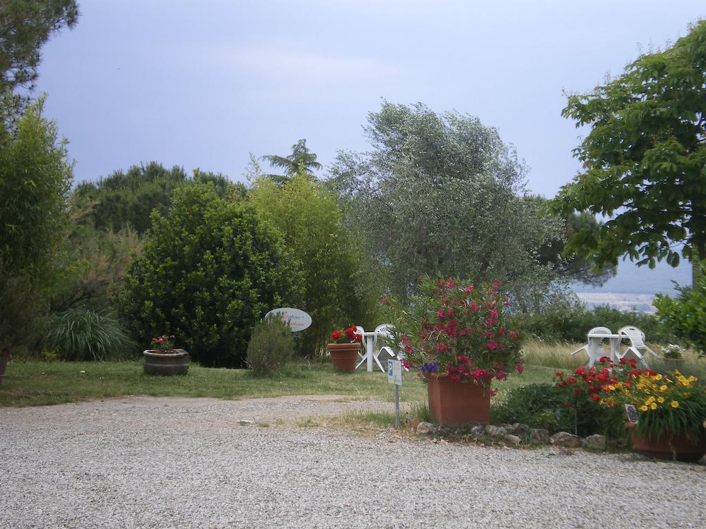 Fullino Nero Rta - Residenza Turistico Alberghiera Siena Exteriér fotografie