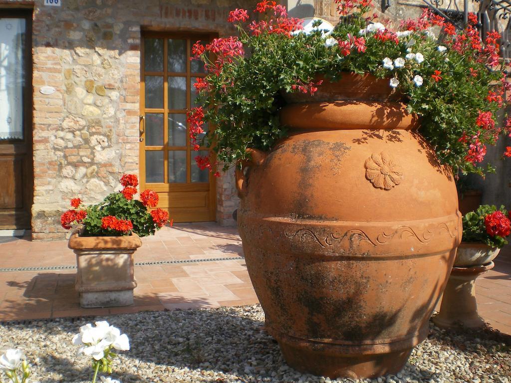 Fullino Nero Rta - Residenza Turistico Alberghiera Siena Exteriér fotografie